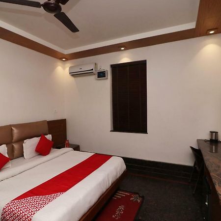 Oyo 10448 Green View Home Stay Дехрадун Екстериор снимка