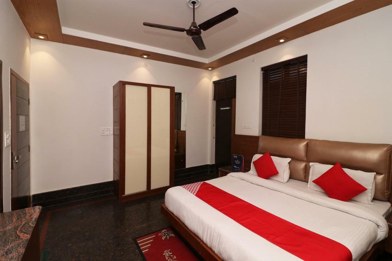 Oyo 10448 Green View Home Stay Дехрадун Екстериор снимка